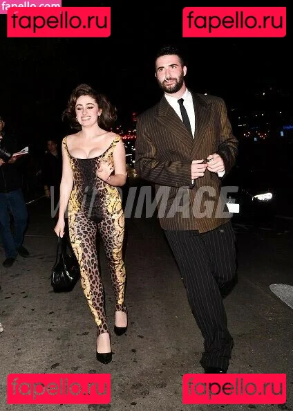 Rachel Anne Sennott Onlyfans Photo Gallery 