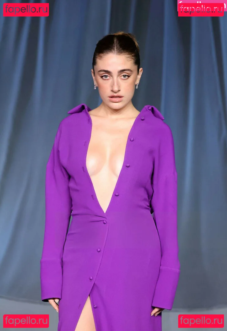 Rachel Anne Sennott Onlyfans Photo Gallery 