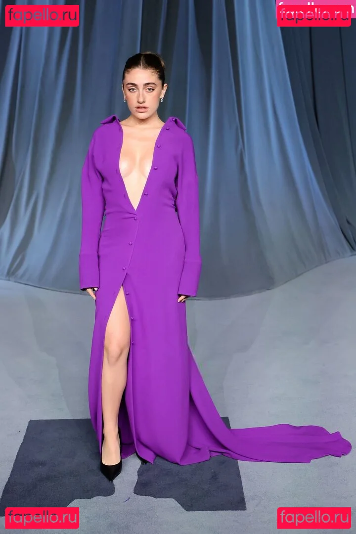 Rachel Anne Sennott Onlyfans Photo Gallery 