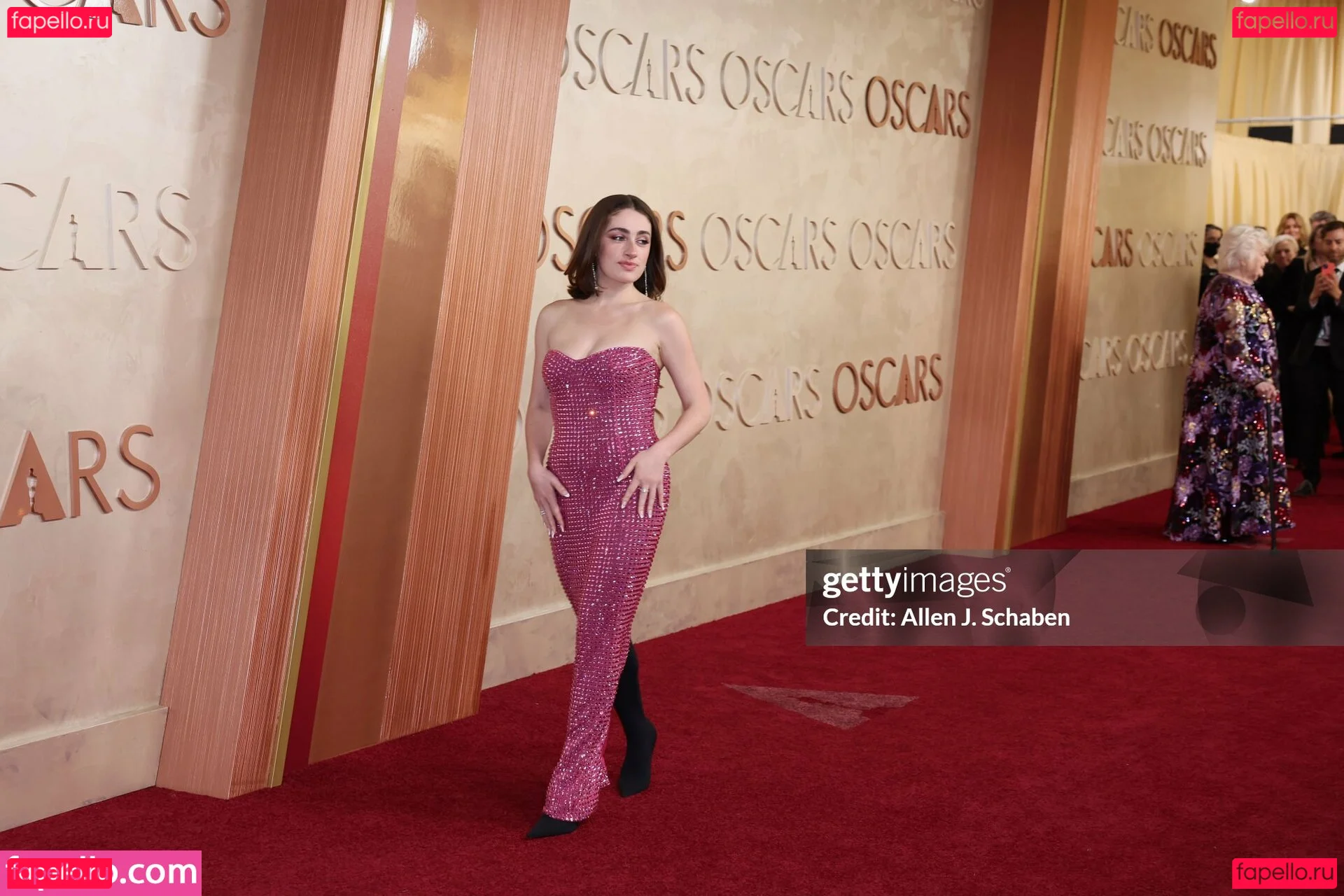 Rachel Anne Sennott Onlyfans Photo Gallery 