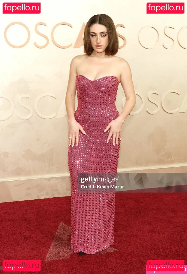 Rachel Anne Sennott Onlyfans Photo Gallery 