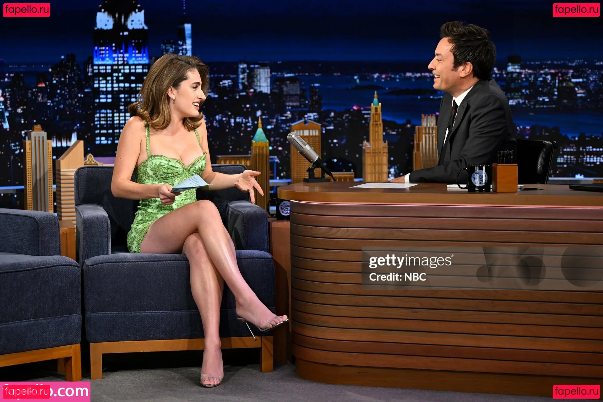 Rachel Anne Sennott Onlyfans Photo Gallery 