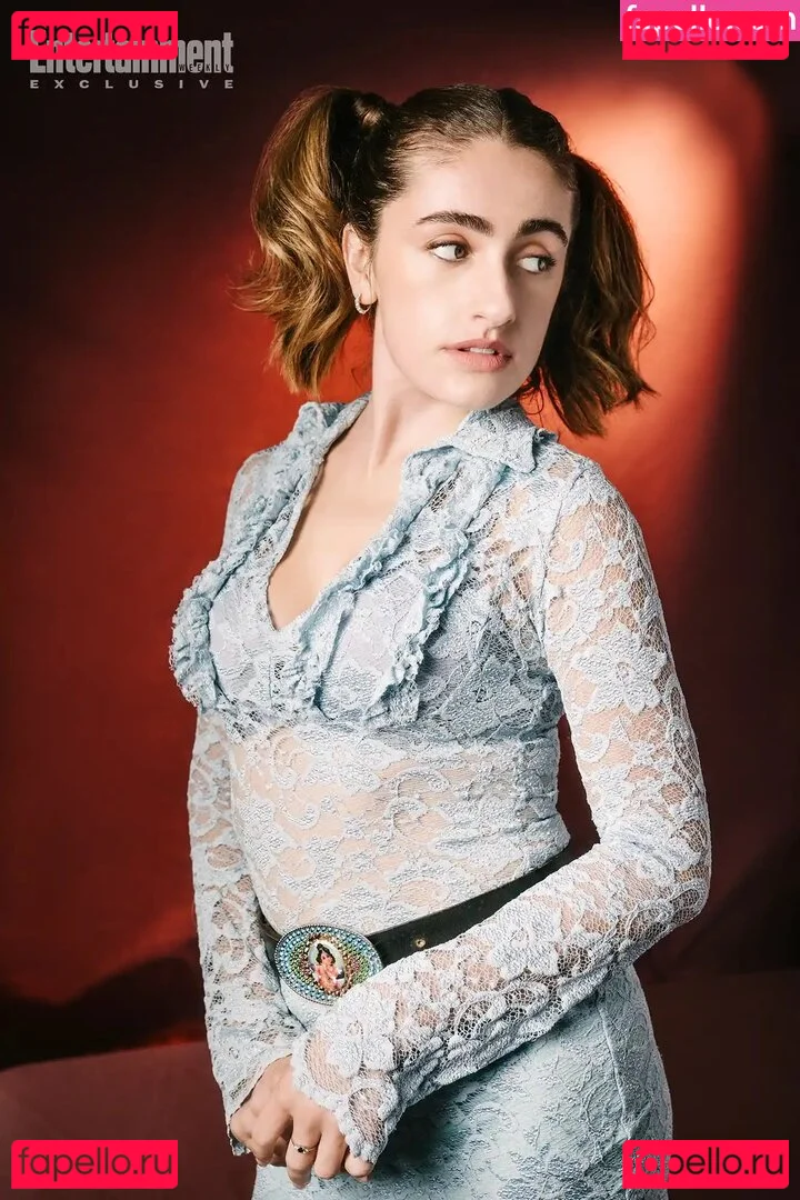 Rachel Anne Sennott Onlyfans Photo Gallery 