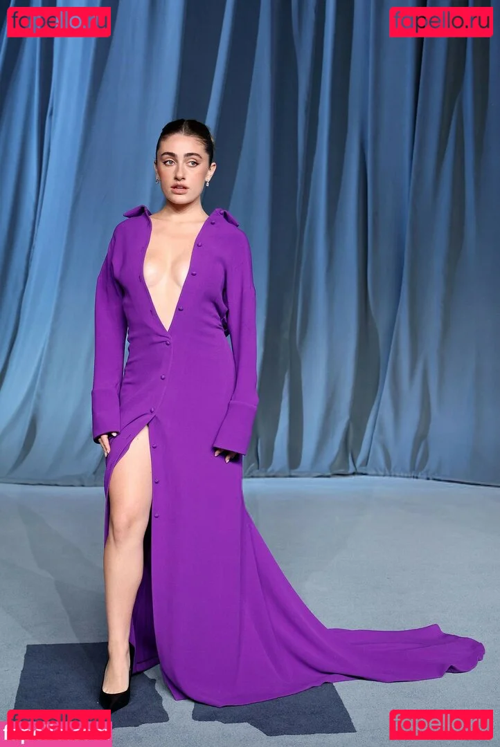 Rachel Anne Sennott Onlyfans Photo Gallery 