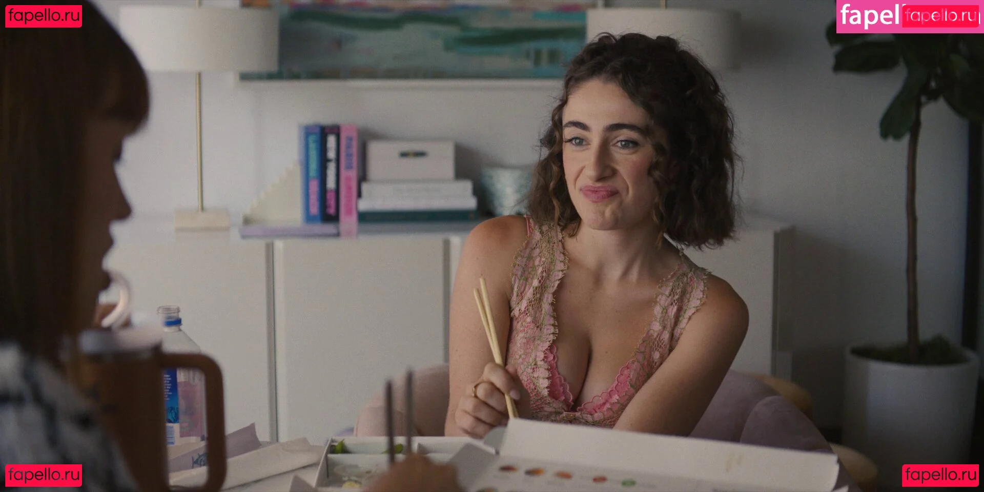 Rachel Anne Sennott Onlyfans Photo Gallery 