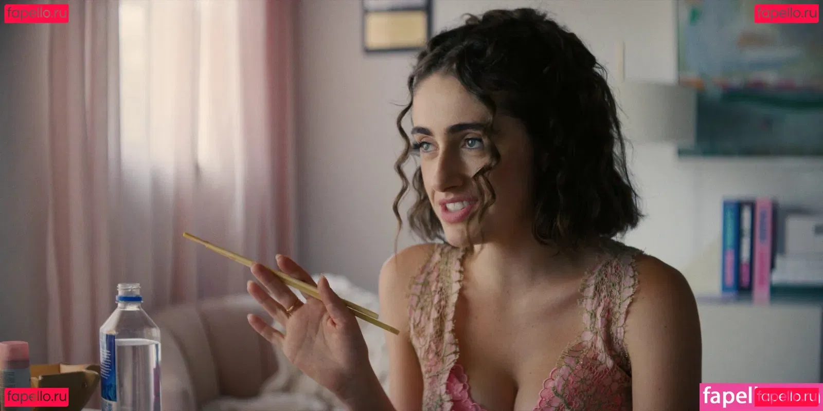 Rachel Anne Sennott Onlyfans Photo Gallery 