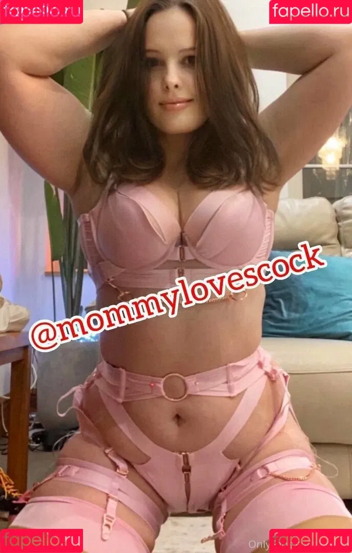 chelsX Onlyfans Photo Gallery 