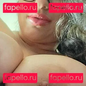 Gia_GGcups Onlyfans Photo Gallery 