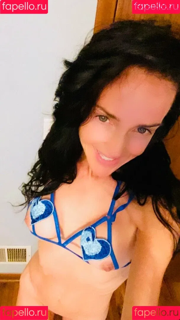 lilrosiedoll Onlyfans Photo Gallery 