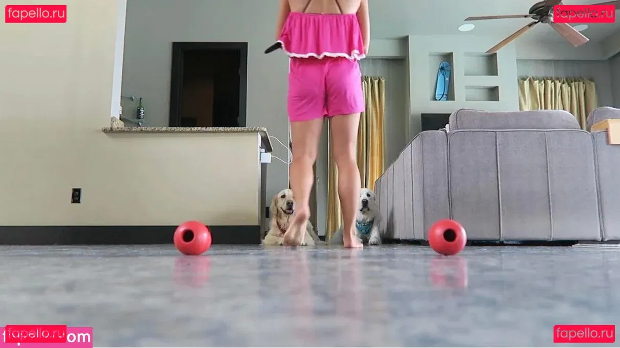 Chelsea Kreiner Onlyfans Photo Gallery 