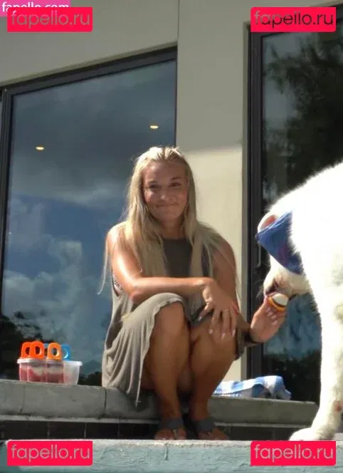 Chelsea Kreiner Onlyfans Photo Gallery 