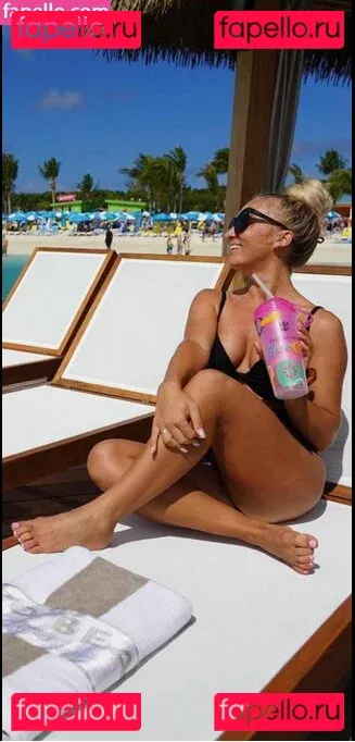 Chelsea Kreiner Onlyfans Photo Gallery 