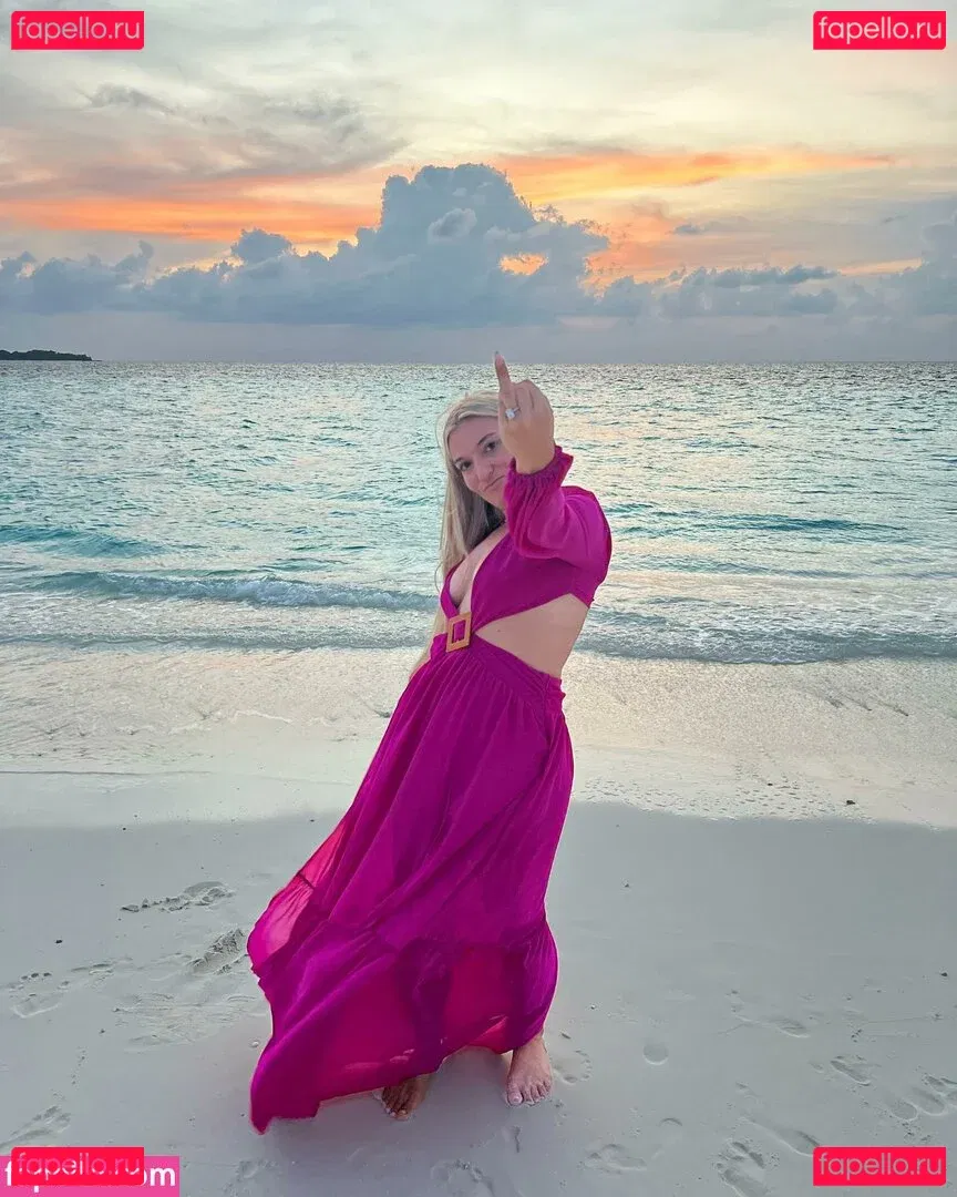 Chelsea Kreiner Onlyfans Photo Gallery 