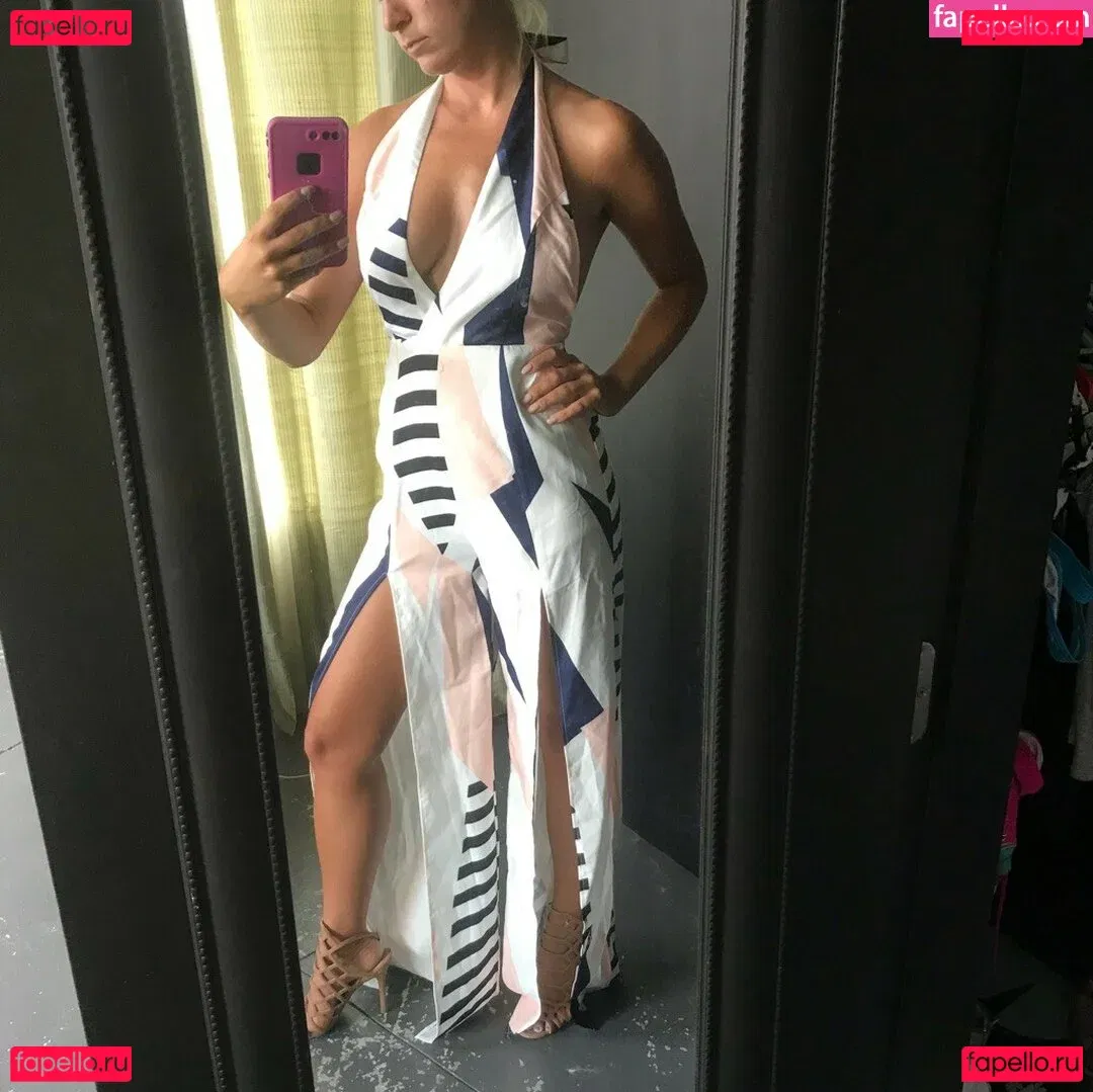 Chelsea Kreiner Onlyfans Photo Gallery 