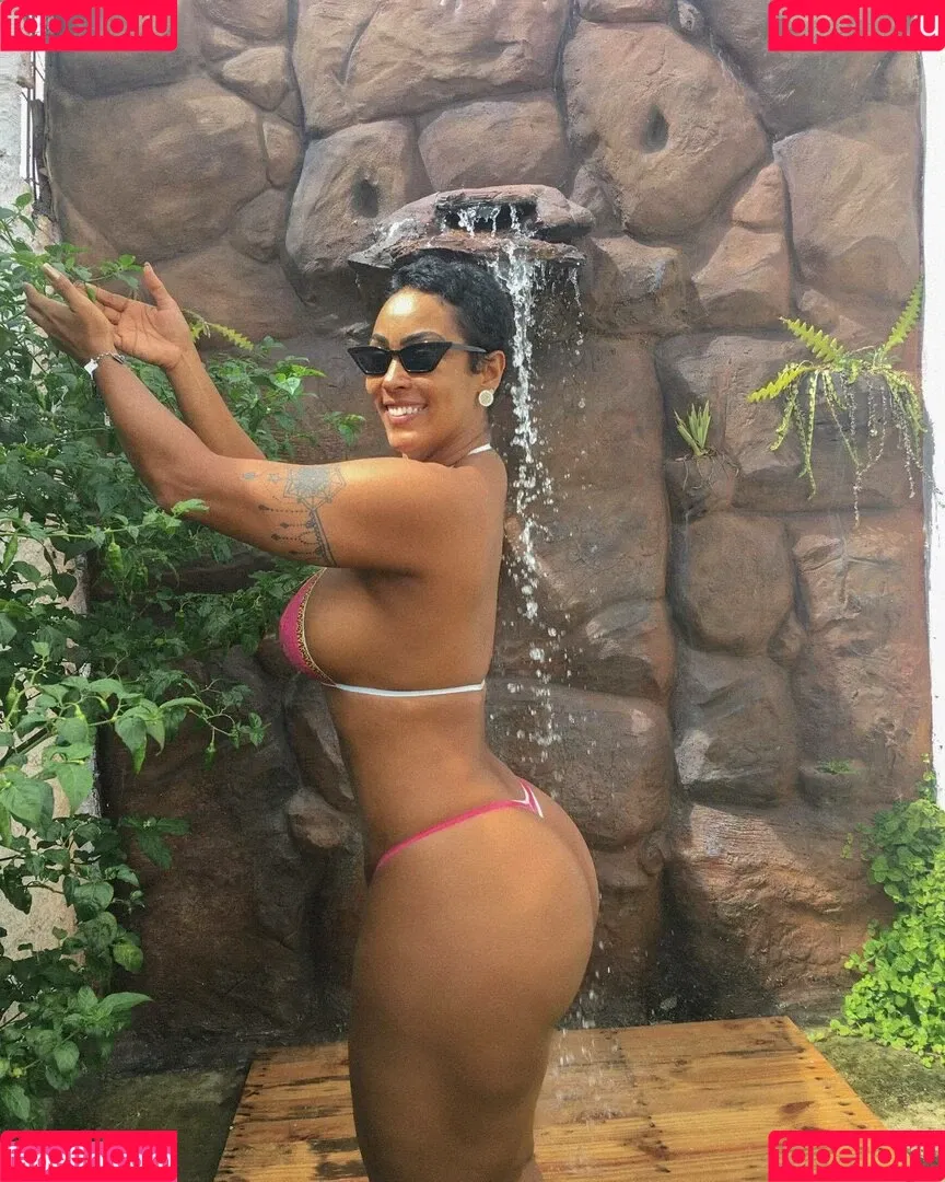 Rosiane Pinheiro Onlyfans Photo Gallery 