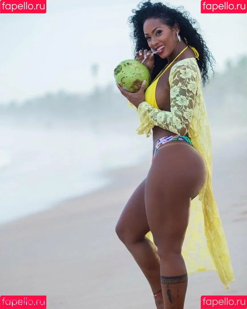 Rosiane Pinheiro Onlyfans Photo Gallery 