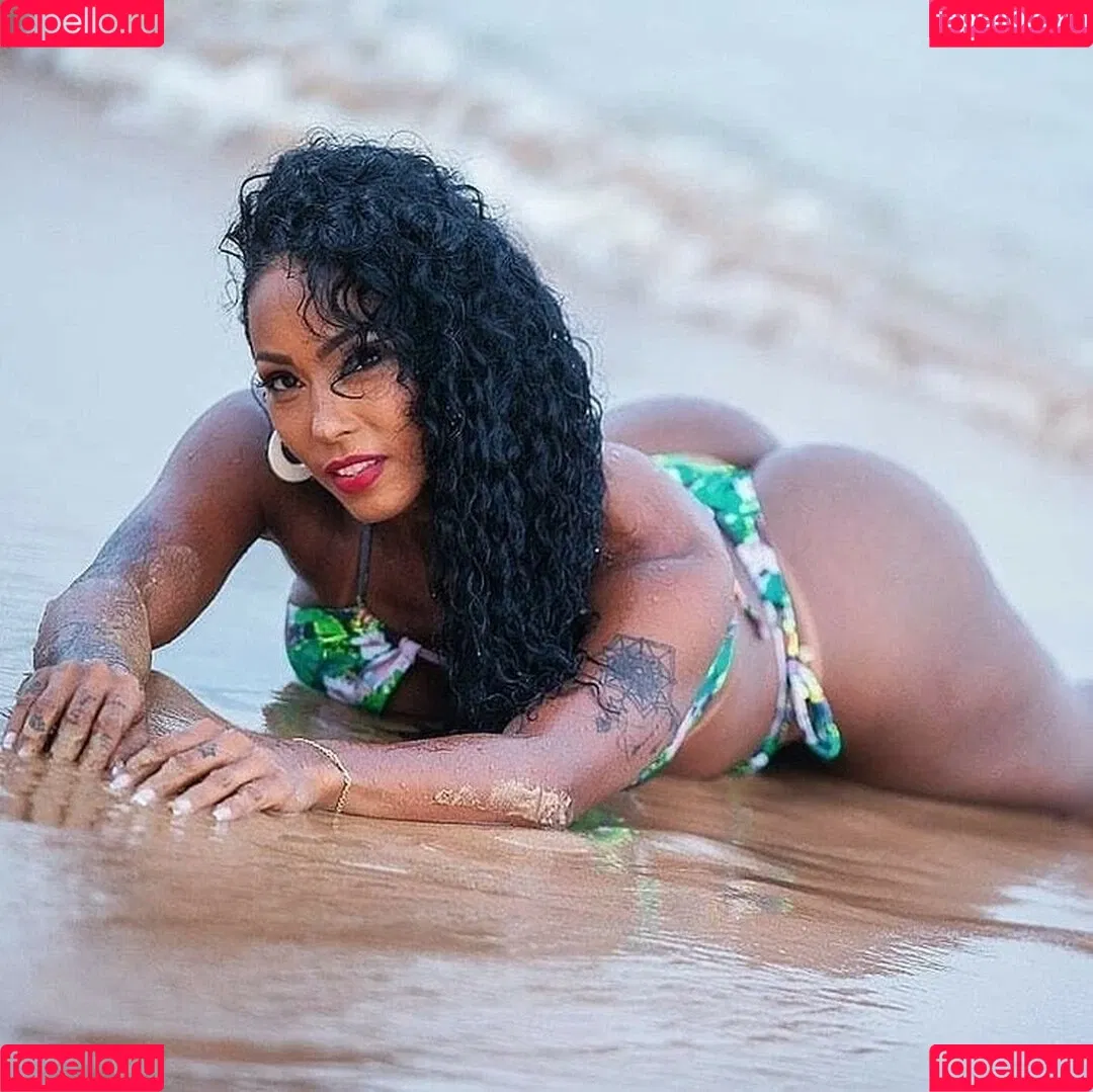 Rosiane Pinheiro Onlyfans Photo Gallery 