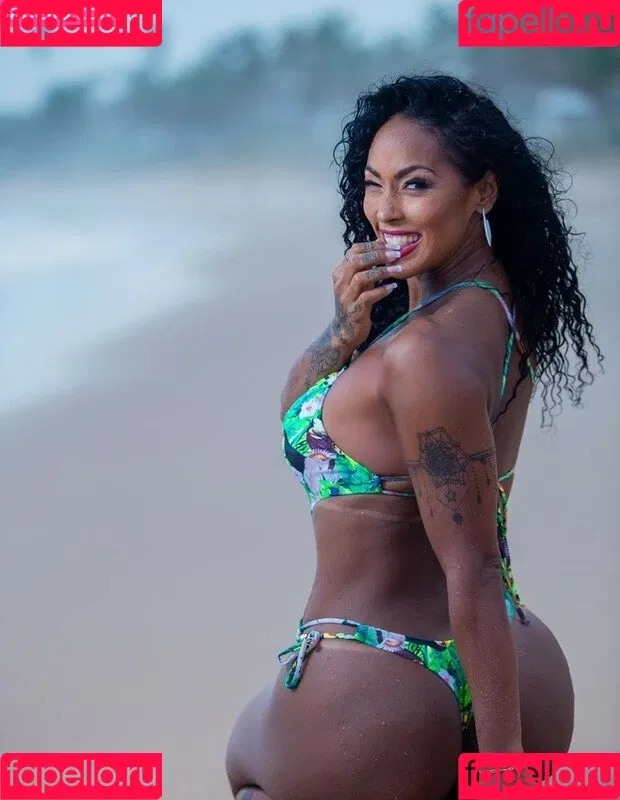 Rosiane Pinheiro Onlyfans Photo Gallery 