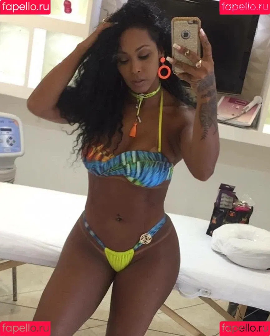 Rosiane Pinheiro Onlyfans Photo Gallery 