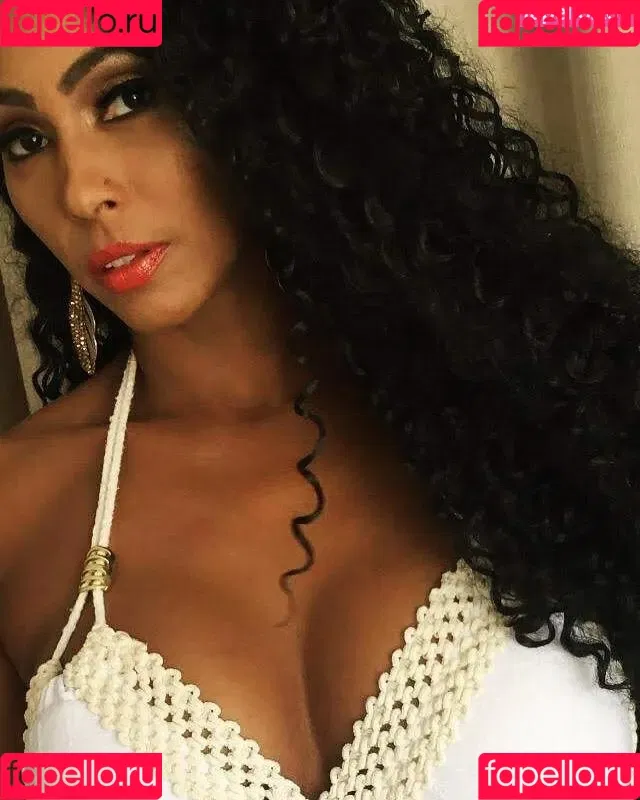 Rosiane Pinheiro Onlyfans Photo Gallery 