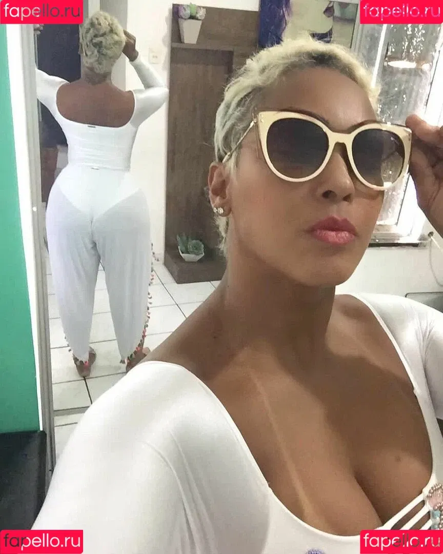 Rosiane Pinheiro Onlyfans Photo Gallery 