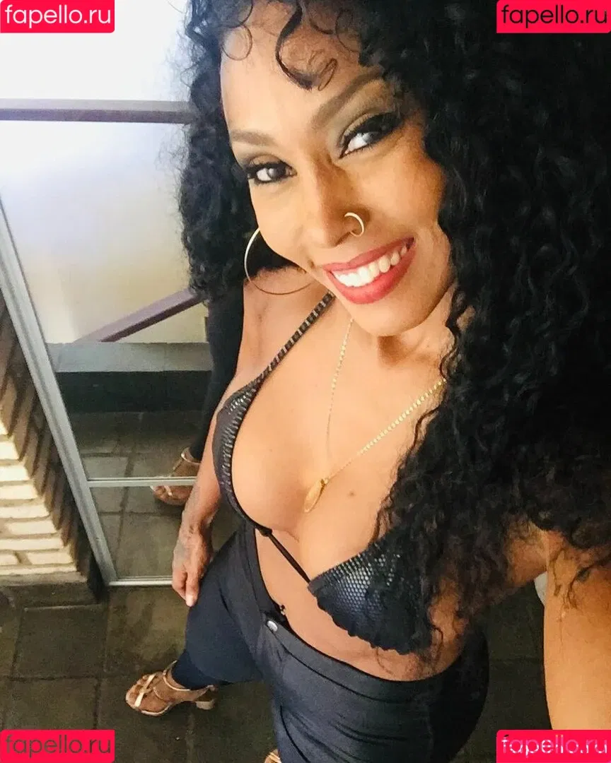 Rosiane Pinheiro Onlyfans Photo Gallery 