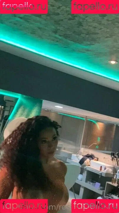 Rosiane Pinheiro Onlyfans Photo Gallery 