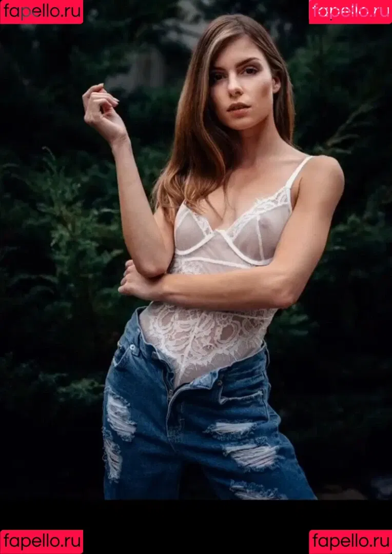 Muriel Melinda Onlyfans Photo Gallery 