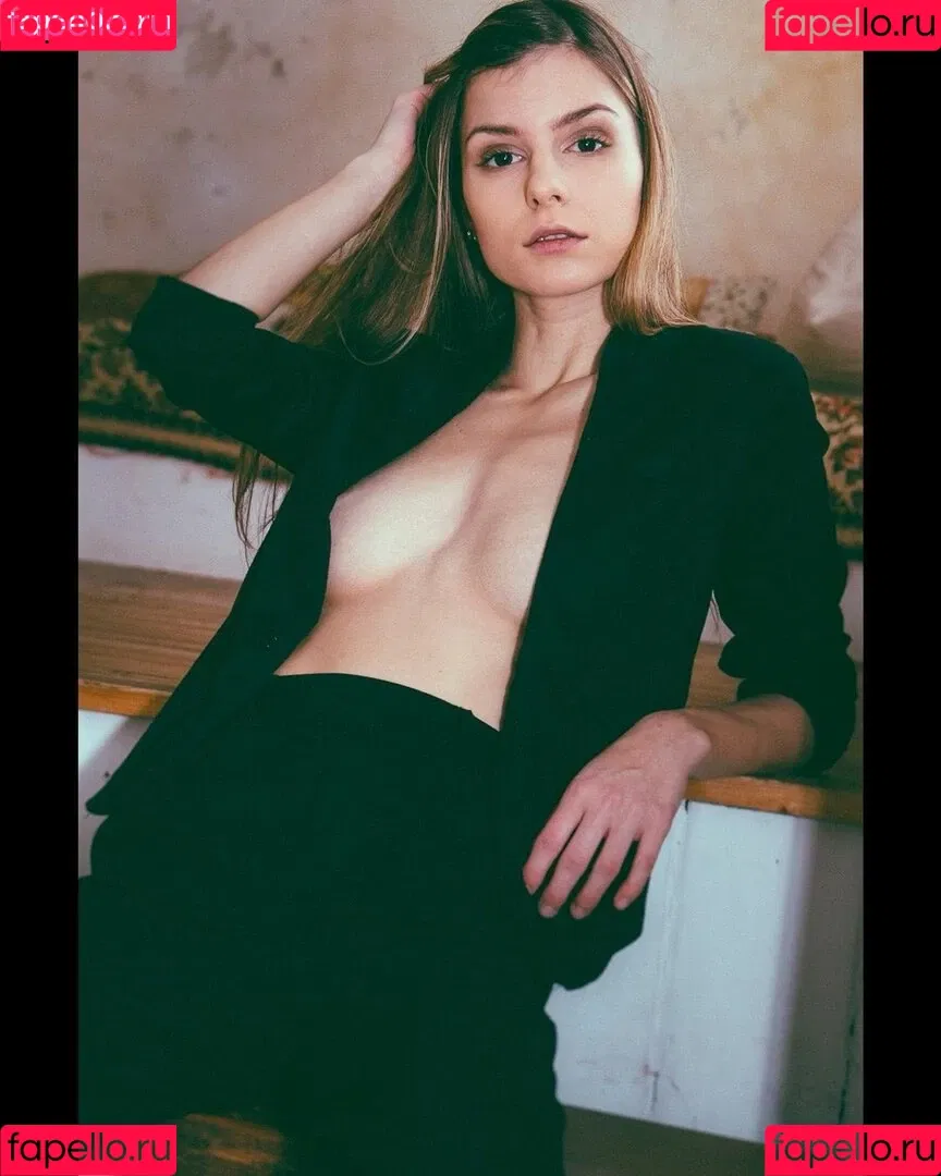 Muriel Melinda Onlyfans Photo Gallery 