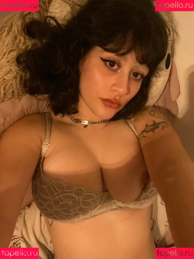 Oatmilkmommy Onlyfans Photo Gallery 