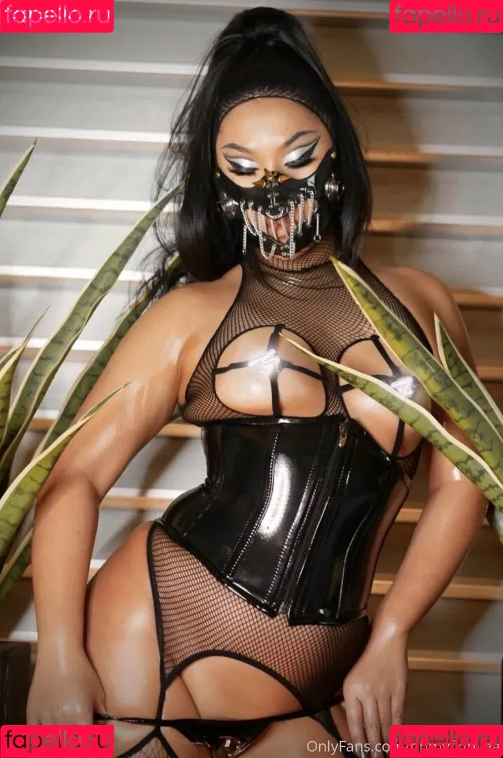 ohmyfkinyea Onlyfans Photo Gallery 