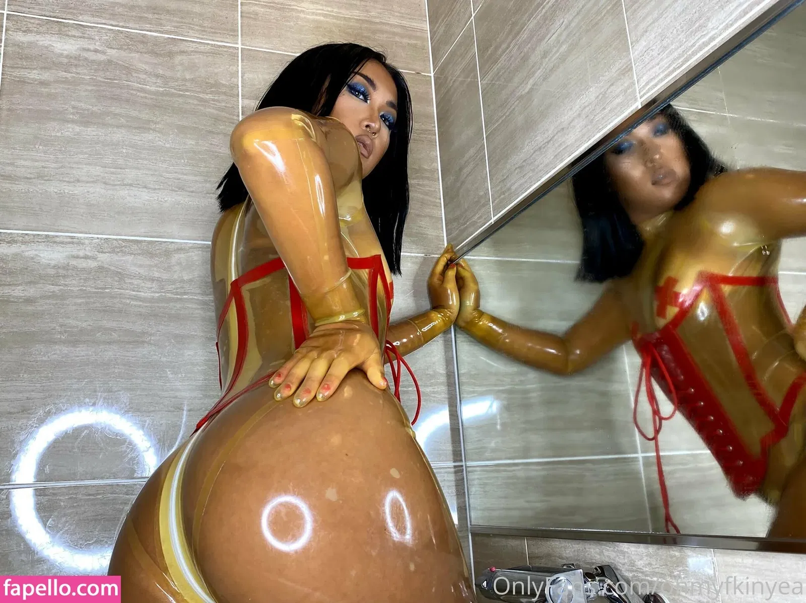 ohmyfkinyea Onlyfans Photo Gallery 