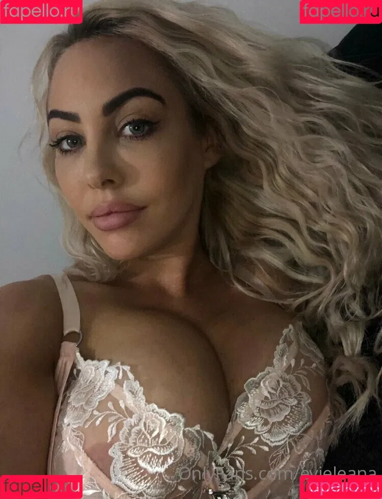 evieleana Onlyfans Photo Gallery 