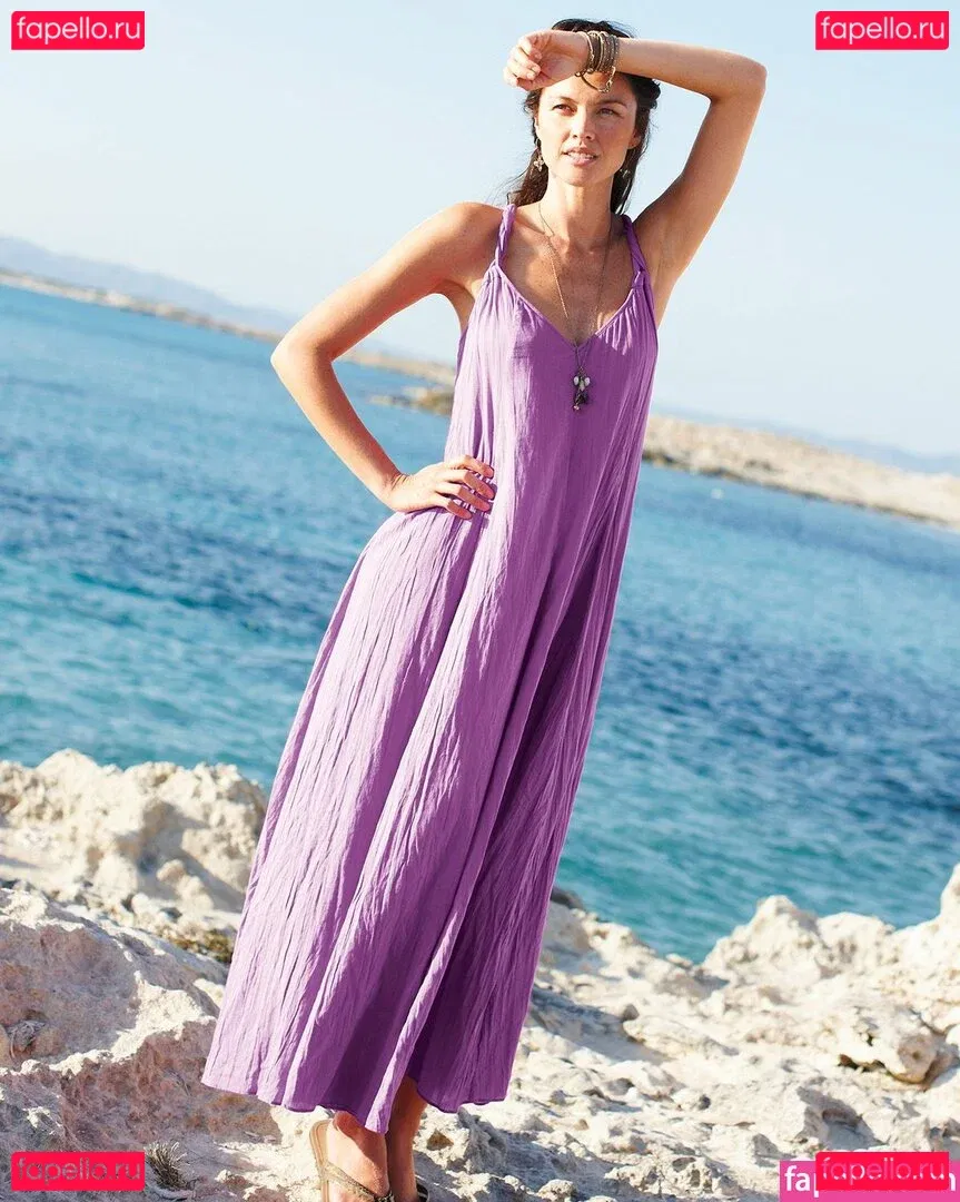 Aline Nakashima Onlyfans Photo Gallery 