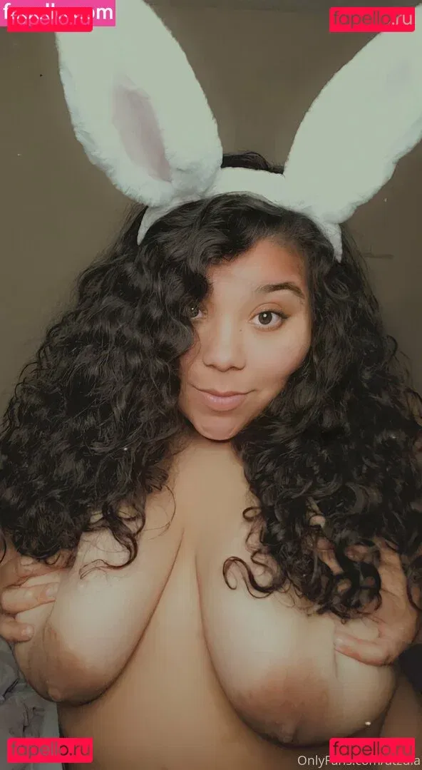 atzula Onlyfans Photo Gallery 