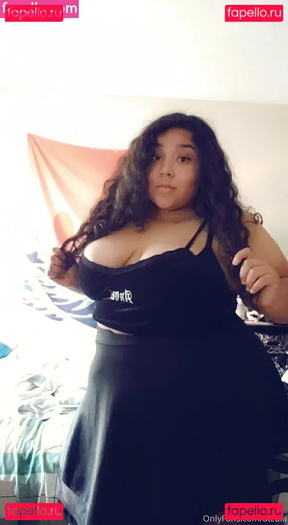 atzula Onlyfans Photo Gallery 