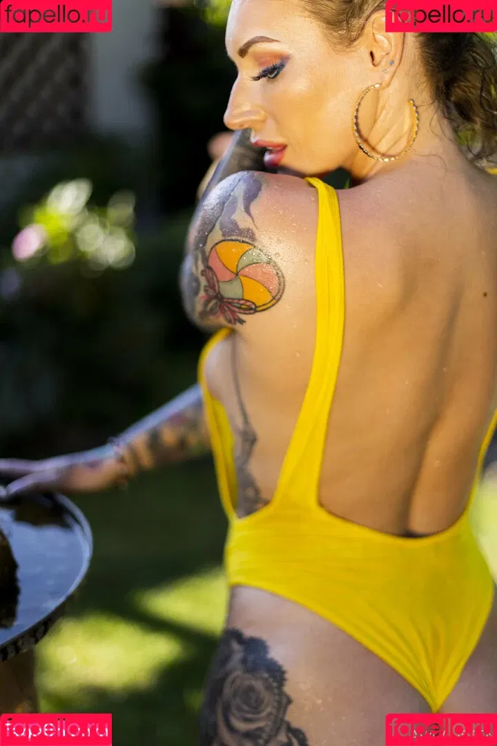 ava_austen Onlyfans Photo Gallery 