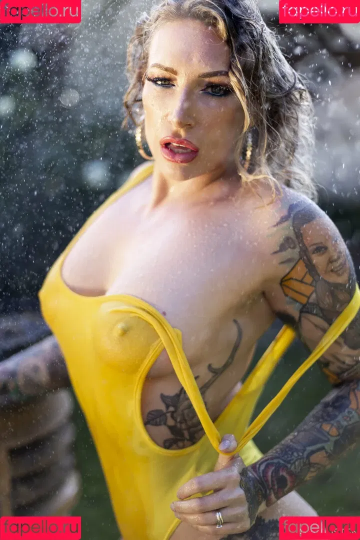 ava_austen Onlyfans Photo Gallery 