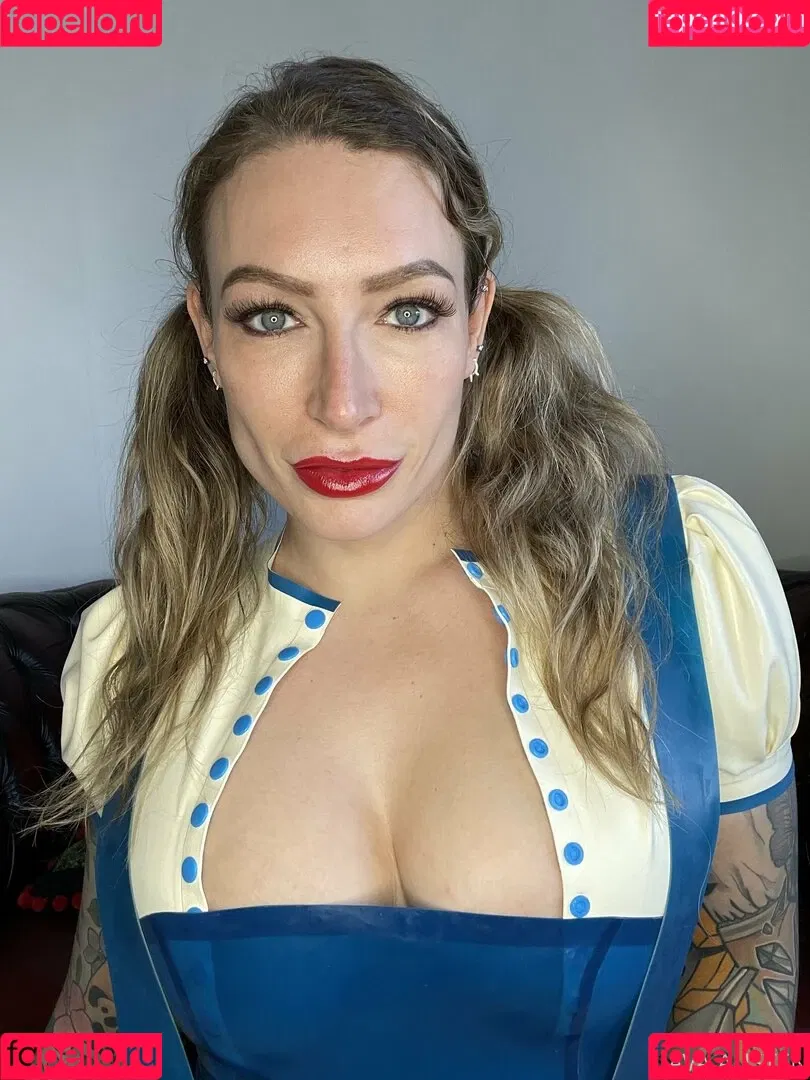 ava_austen Onlyfans Photo Gallery 