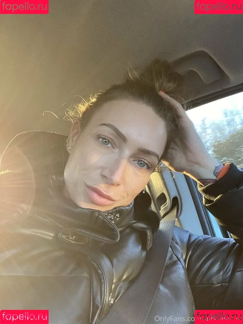 ava_austen Onlyfans Photo Gallery 
