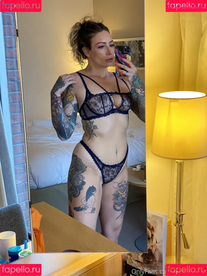 ava_austen Onlyfans Photo Gallery 