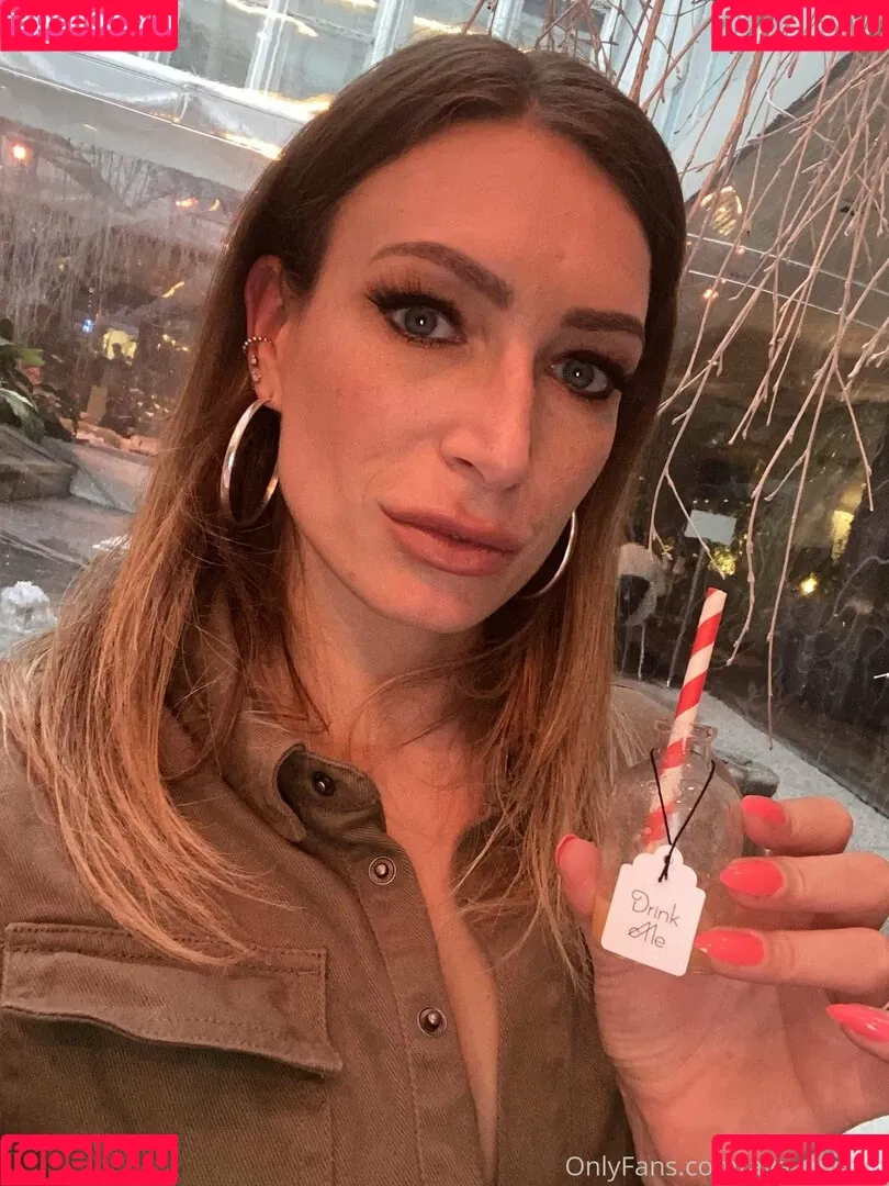 ava_austen Onlyfans Photo Gallery 