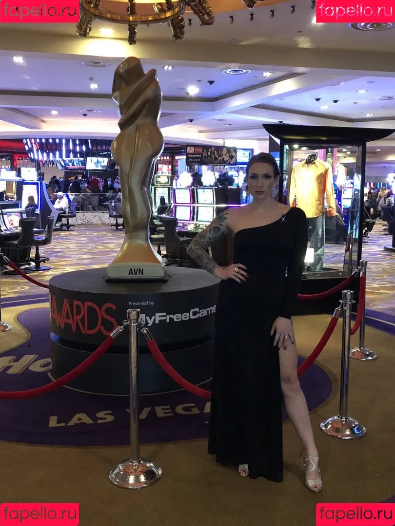 ava_austen Onlyfans Photo Gallery 