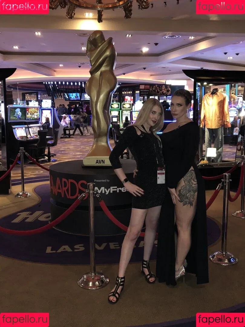 ava_austen Onlyfans Photo Gallery 