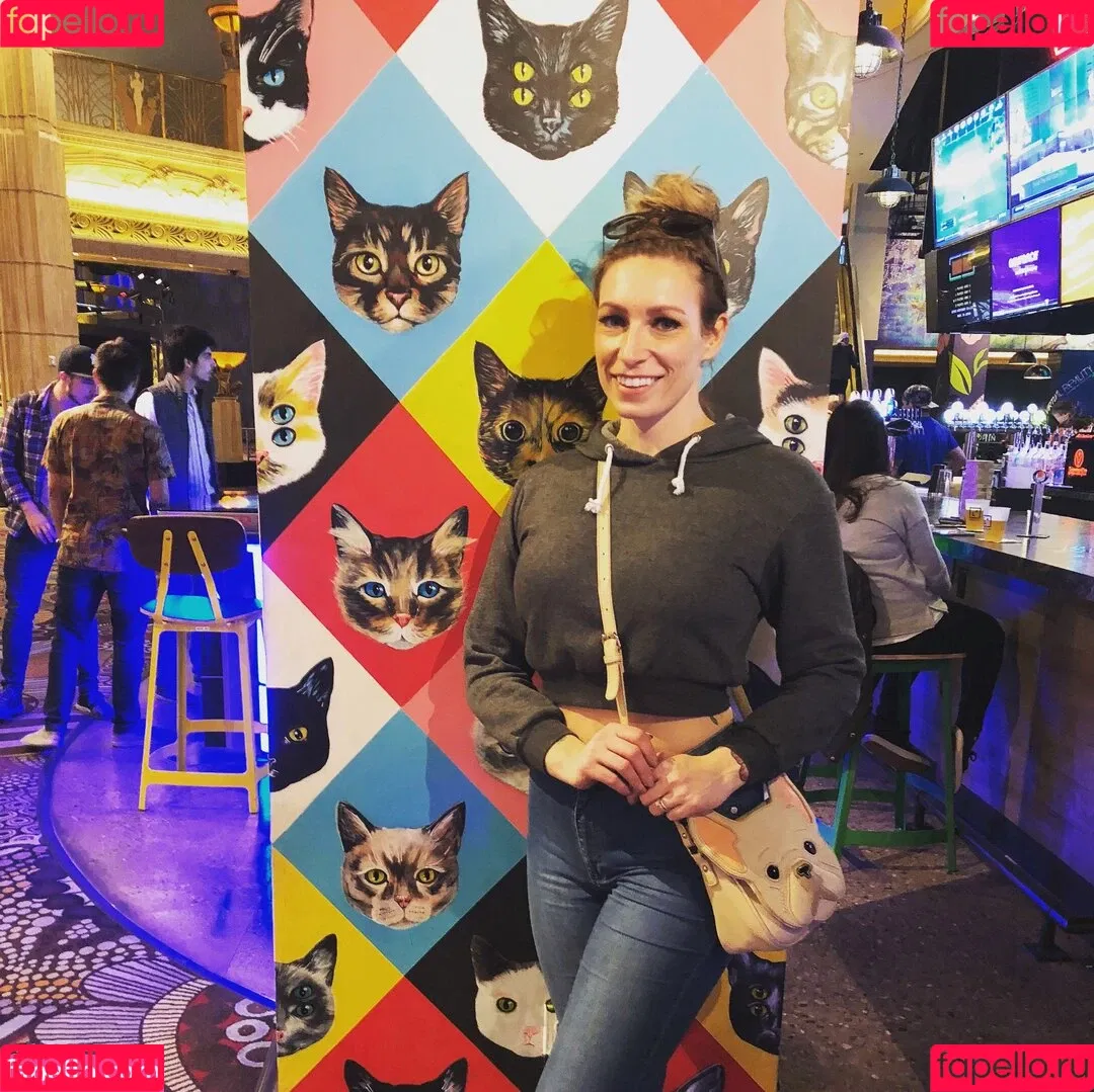 ava_austen Onlyfans Photo Gallery 