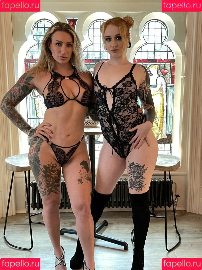 ava_austen Onlyfans Photo Gallery 