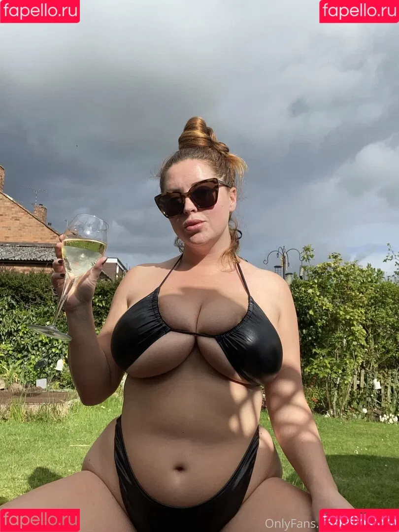 Lucy Vixen Onlyfans Photo Gallery 