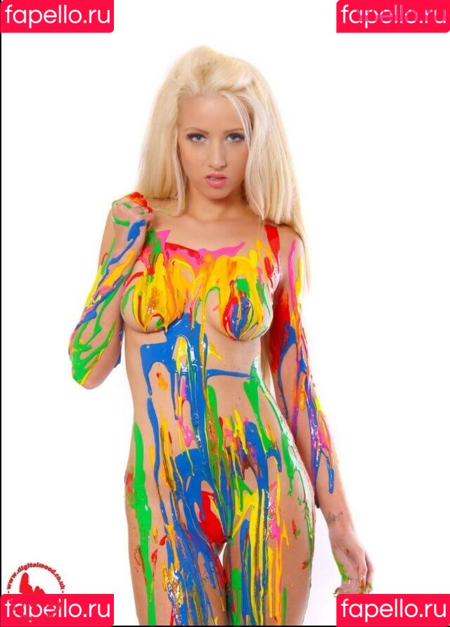 Amy G Onlyfans Photo Gallery 