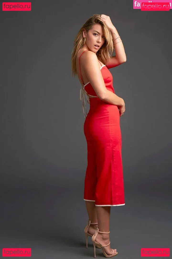 Chloe Bennet Onlyfans Photo Gallery 