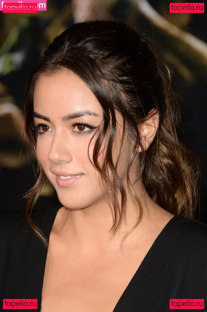Chloe Bennet Onlyfans Photo Gallery 